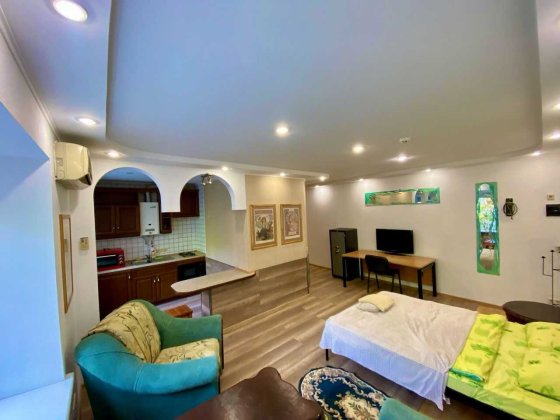 Просторе студіо в Старому місті Луцк