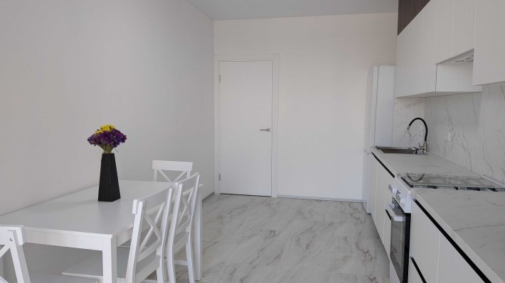 Оренда світлої однокімнатної просторої квартири (перше заселення) - фото 1