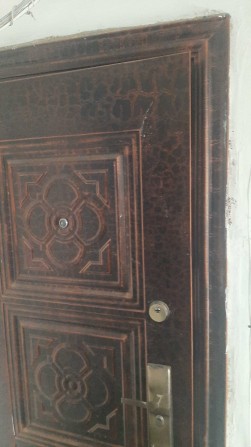 Сдам 2 комнатную квартиру - фото 1