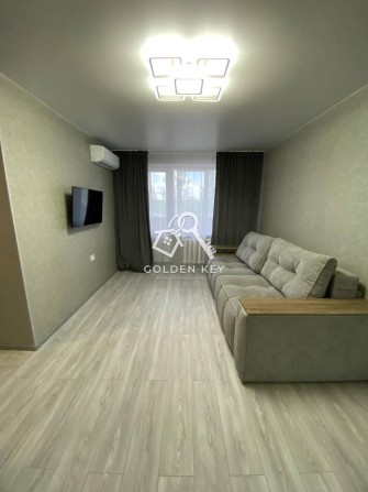 Оренда двокімнатної квартири по вулиці Петра Дорошенка - фото 1