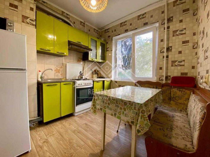 Оренда затишної 2-х кімнатної квартири на площі Визволення! - фото 1