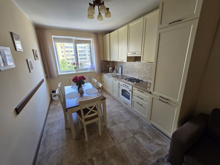 Здається 2-кімнатна квартира в самому центрі міста – вул. Мельника, 10 - фото 1