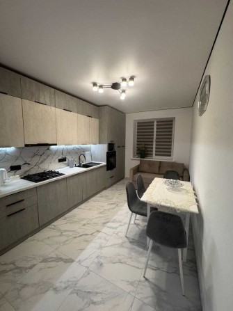 Оренда 1к квартири. Центр. Озеро. Перша здача - фото 1