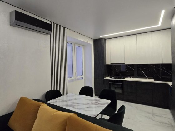 ОЗЕРО/ПАРК. Стильна та сучасна квартира в ЖК Сонячний Івано-Франківськ