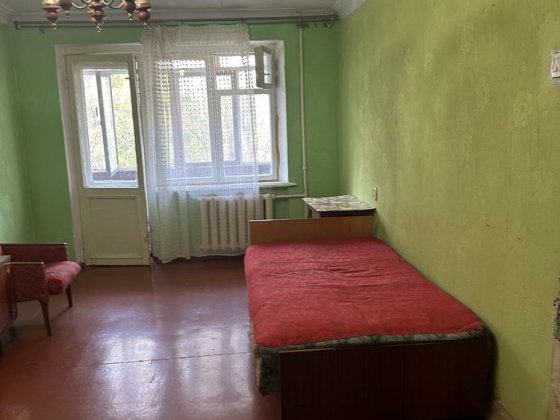 Алмазний 2 кімнатна квартира по вул. Дорошенка Полтава