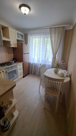 2к квартира з ремонтом - фото 1