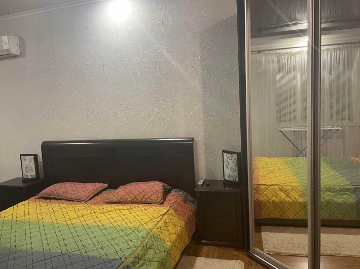 Аренда 2-х комнатной с ремонтом на Кропивницкого - фото 1