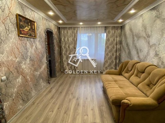 Оренда трикімнатної квартири по вул. Віталія Матусевича Кривий Ріг