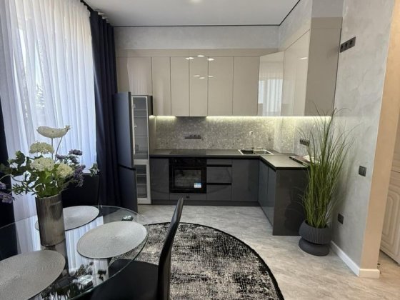 Оренда 2-кімнатної квартири з сучасним ремонтом Ровно