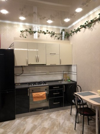 Сдам квартиру однокімнатну 37 ка, вул сінна 32 центр - фото 1
