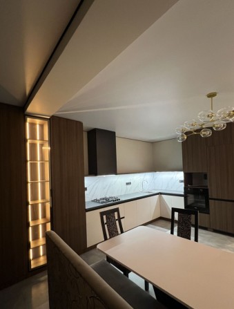 ‼️Стильна квартира в центральній частині міста - фото 1