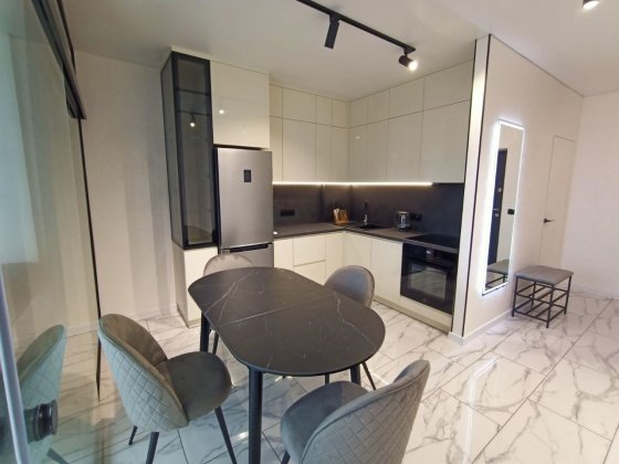 Оренда квартири від ВЛАСНИКА ЖК Main House 1к+кухня студія Ивано-Франковск