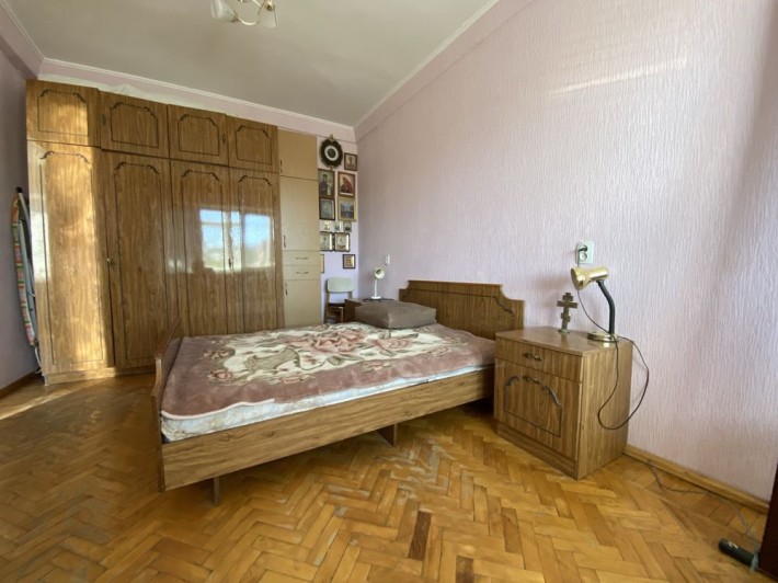 Однокімнатна  квартира на Троїцькій - фото 1