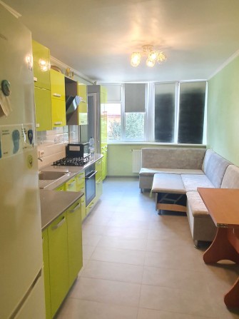 Оренда просторої 3к.квартири по вул.Чернівецька - фото 1