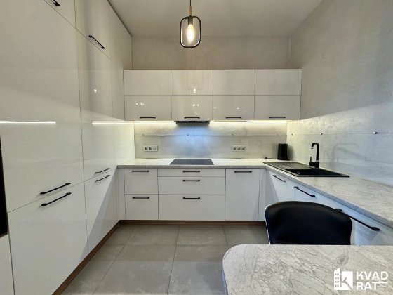 Оренда в центрі міста ЖК Роял Хол Івано-Франківськ