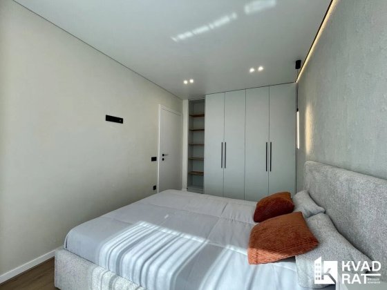 Оренда однокімнатної квартири з кухнею-студією та балконом Івано-Франківськ