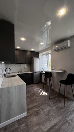 Аренда 1ком.квартира студия,ул.Григория Синицы,95-96 квартал - фото 1