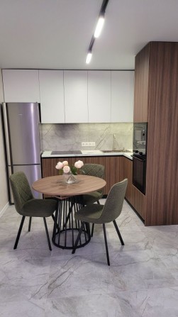 Здається 2х кімнатна квартира на Київській перша здача - фото 1