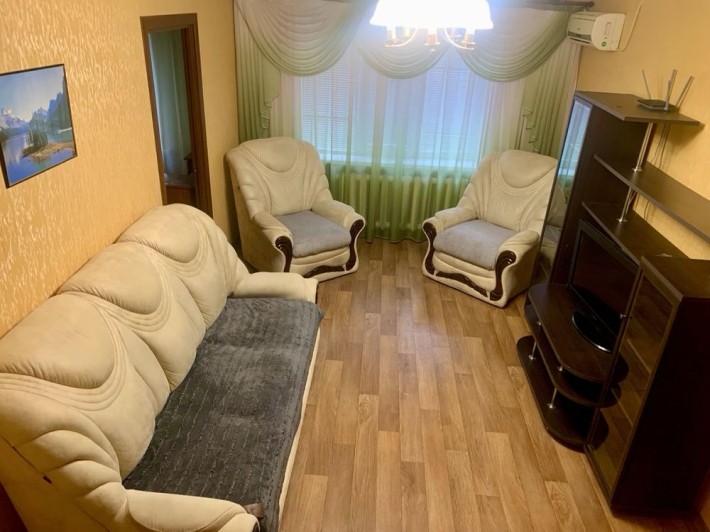 Від власника! Здається 3х кім. квартира  по Революційній - фото 1