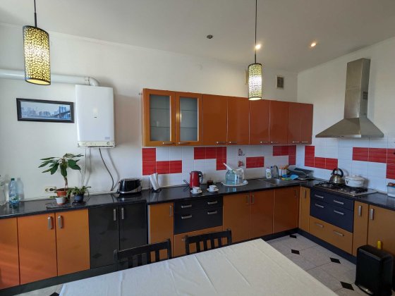 Велика 3к. квартира в центрі міста Ивано-Франковск