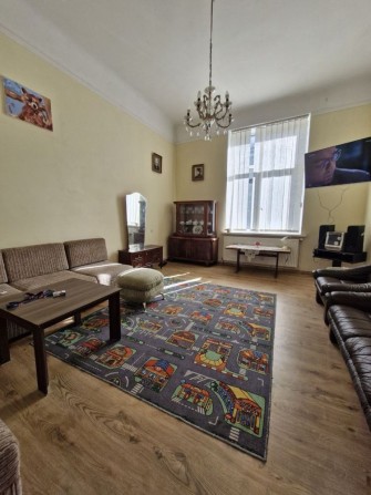 Оренда 2-кімнатної квартири | вул. Залізнична, 47 - фото 1