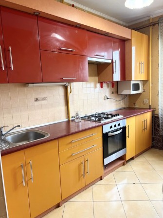 Оренда 2 кімнатної квартири по вул. Коновальця - фото 1