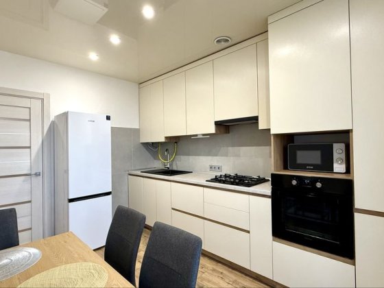 Оренда 2-кімнатної квартири в новобудові в центрі міста | ВІЛЬНА Ровно