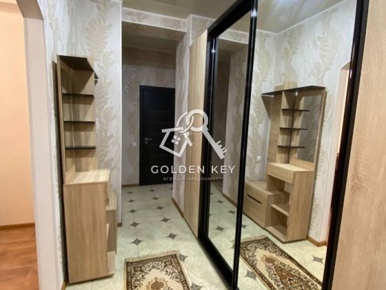 Оренда двокімнатної квартири з авторським ремонтом на Карачунах Кривой Рог