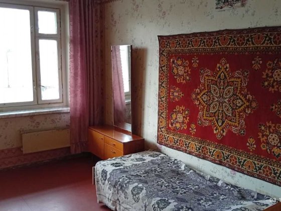 Здається в аренду 4-кімнатна квартира на Садах 2 Полтава