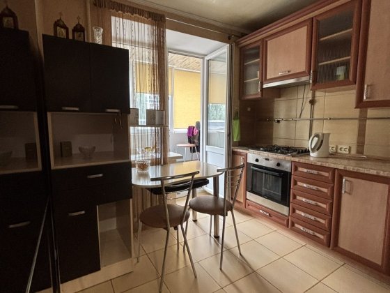 Оренда 1-квартира вул.Соборна Ровно