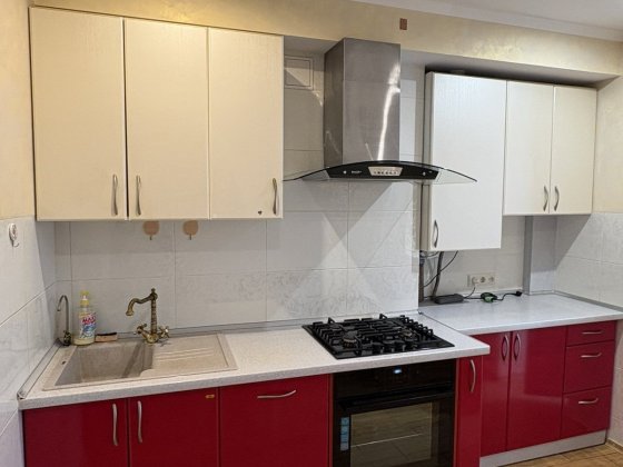 # Здам 2 кім.квартиру на Автовокзалі Рівне