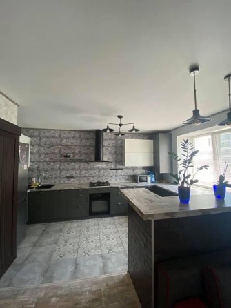 Оренда 3 кім. квартири, вул. Національної Гвардії. Парк. Центр. - фото 1