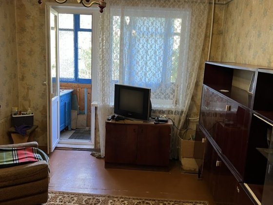 Здам 3 кім вул Плдбельского ( Покровська)б 14 ,3/5 ( брежневка) Кривий Ріг