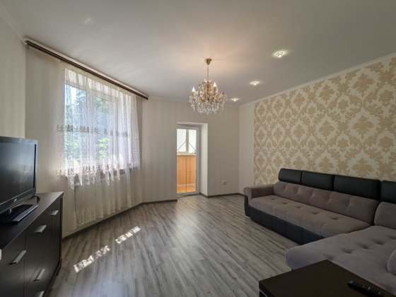 2к. квартира в новобудові в самому центрі міста