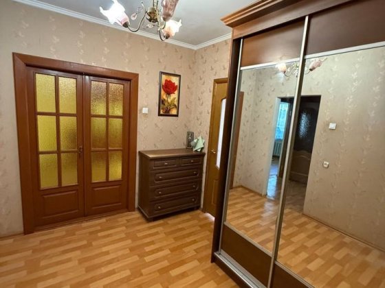 Здається 3 кімнатна квартира вулиця Каштанова 42 Кривий Ріг