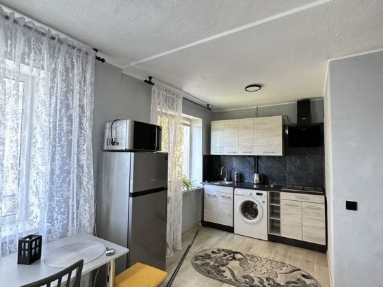 2-К Алмазный, можно кот Полтава