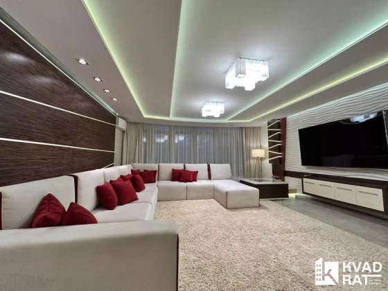 Оренда шикарної дворівневої квартири!Можна з тваринами ! Ивано-Франковск