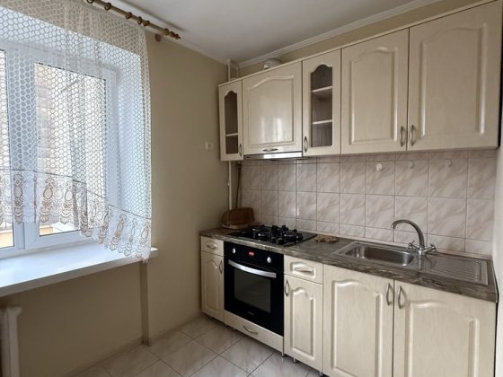 Здам в оренду 2-х кімнатну квартиру вул.Відінська, поруч кільця Дружби Рівне