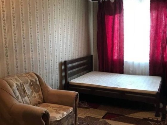 Здам гостинку в районі Автовокзалу Рівне