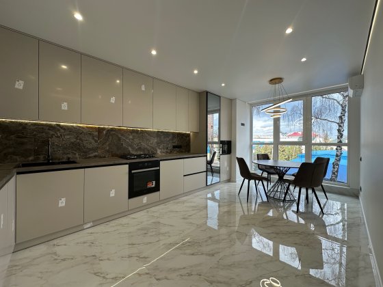 Оренда стильної 2 км квартири поруч з парком Івано-Франківськ