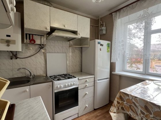 оренда 2 кімнатна квартира неподалік Бруклін (Жуковського) Ровно