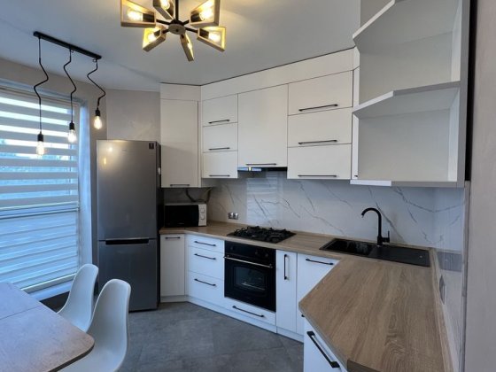 здам 2 кімнатну квартиру в оренду на щасливому Рівне