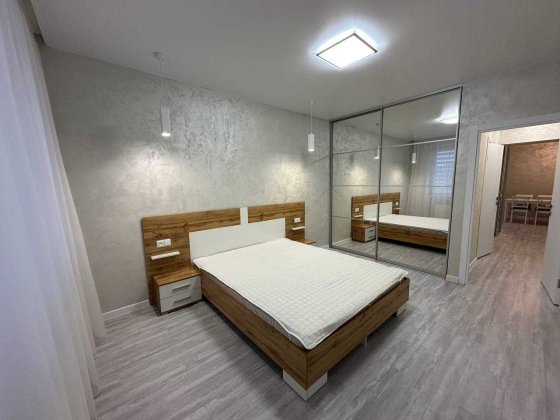 1кв сучасна на Щасливому Меблі/Техніка 16 500+кп Ровно