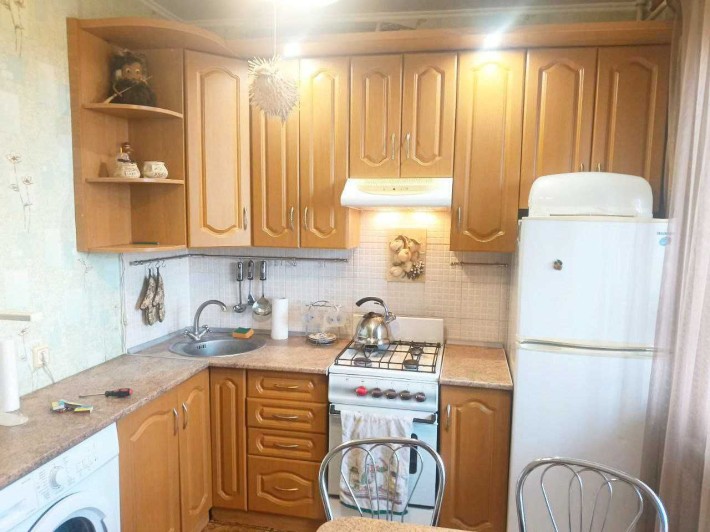 В оренду 1-кімнатна квартира по вул. Металургів - фото 1