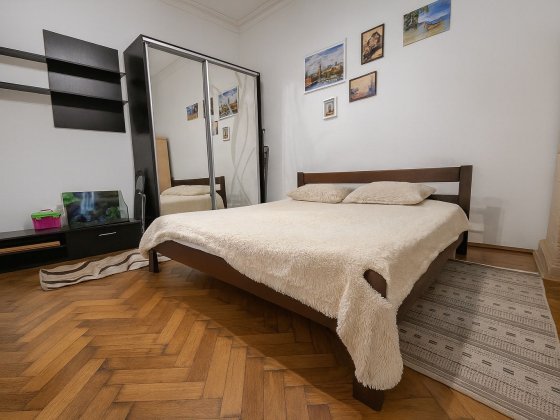 Оренда! Район О. Кобилянської / Центральна Площа Черновцы