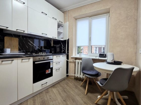 ПЕРША ЗДАЧА! Оренда 2х кімнатної, ПРОСПЕКТ НЕЗАЛЕЖНОСТІ (ТЦ Формаркет) Черновцы