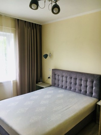 Здається 2х кімнатна квартира Проспект-Головна, навпроти Бартки - фото 1