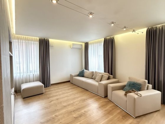 Оренда сучасної квартири на Леваді