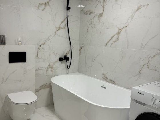 Оренда шикарної 1.5 кімнатної/світло не вимикають Ужгород