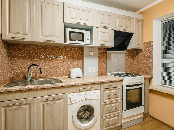 ОРЕНДА 3-кім. квартири, Кн.Володимира, Текстильник !!! Ровно